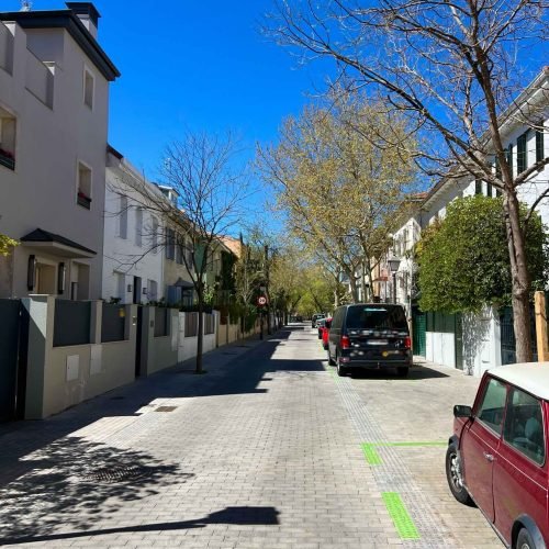 Calle residencial en Chamartín, Madrid.